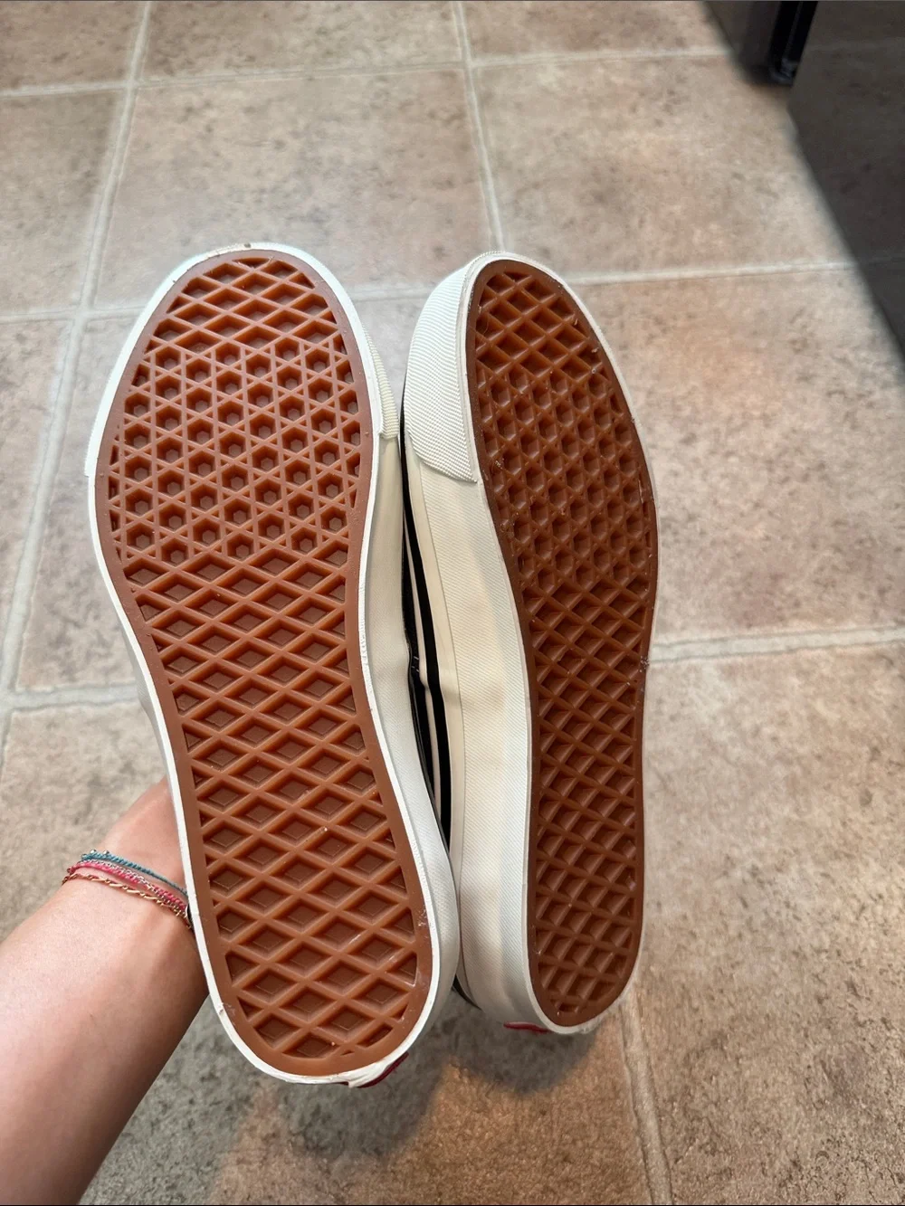 Vans premium authentic low top canvas sneakers. New! Size U.S.